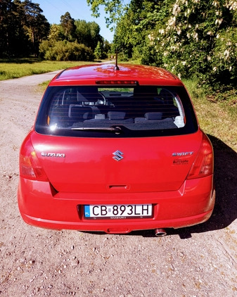 Suzuki Swift cena 13900 przebieg: 199982, rok produkcji 2007 z Bydgoszcz małe 154